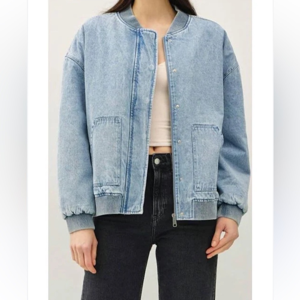 Michael Kors Women's Light Blue Denim full zip bomber Jacket size L